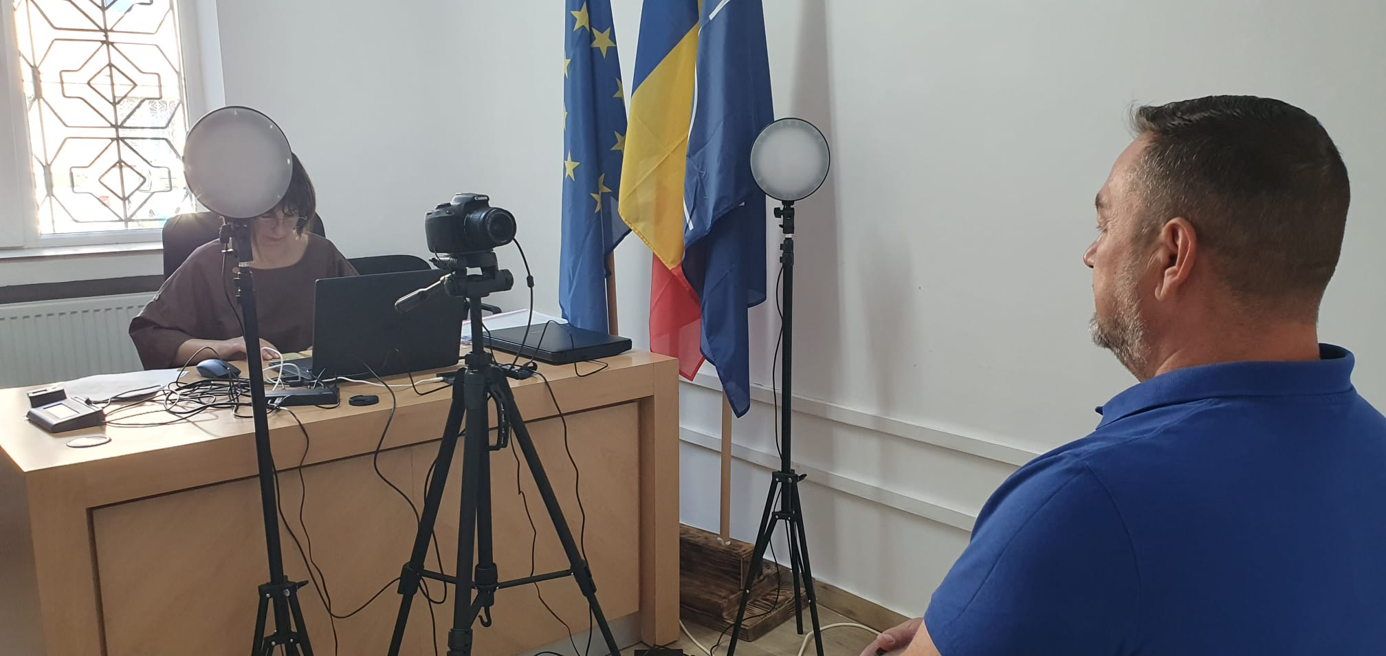 Poftiți la buletine! Caravana poliției se plimbă prin oraș