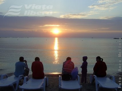 Numai răsăritul soarelui e gratuit la mare