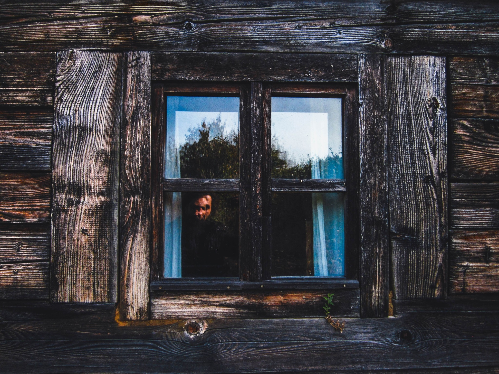 Gălăţeni, la „Galeria cu 13 ferestre” de la Hida