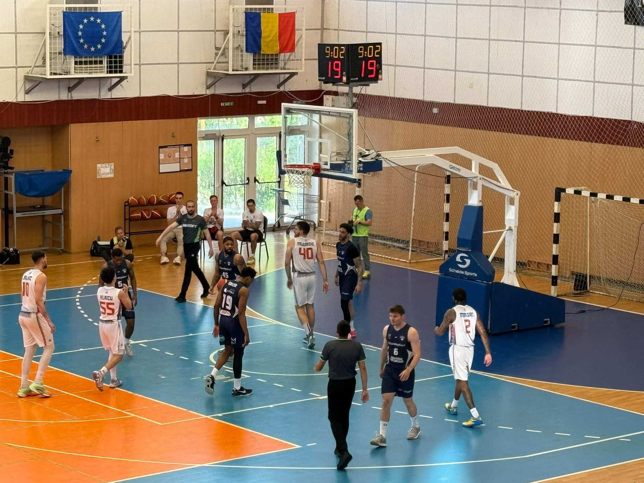 Baschetbaliștii de la CSM Galaţi, în așteptarea adversarilor din play-out