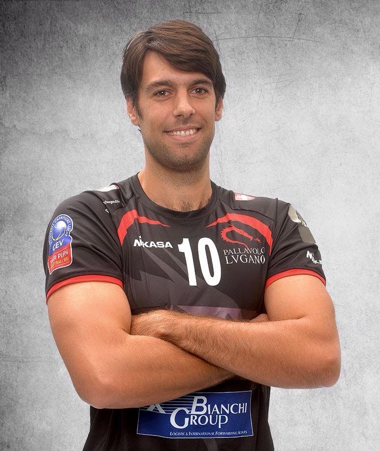 Voleibalist din Liga Campionilor transferat la Arcada Galaţi