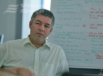 „Pentru a rezista, trebuie să ţinem garda sus!”