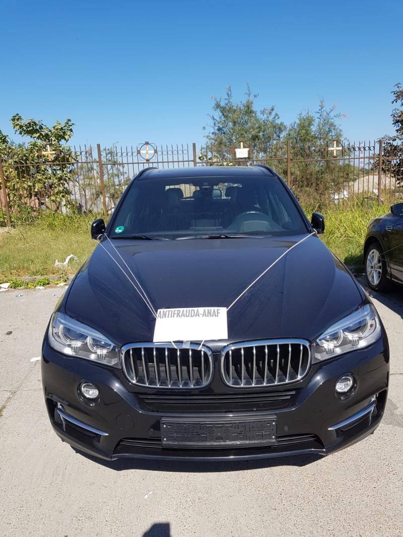 12 parcuri auto second hand, sigilate