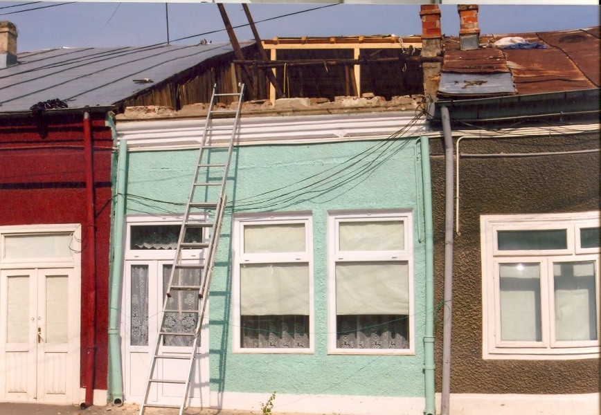 A fost sau n-a fost incendiu? Asigurare dublă, dar nicio despăgubire