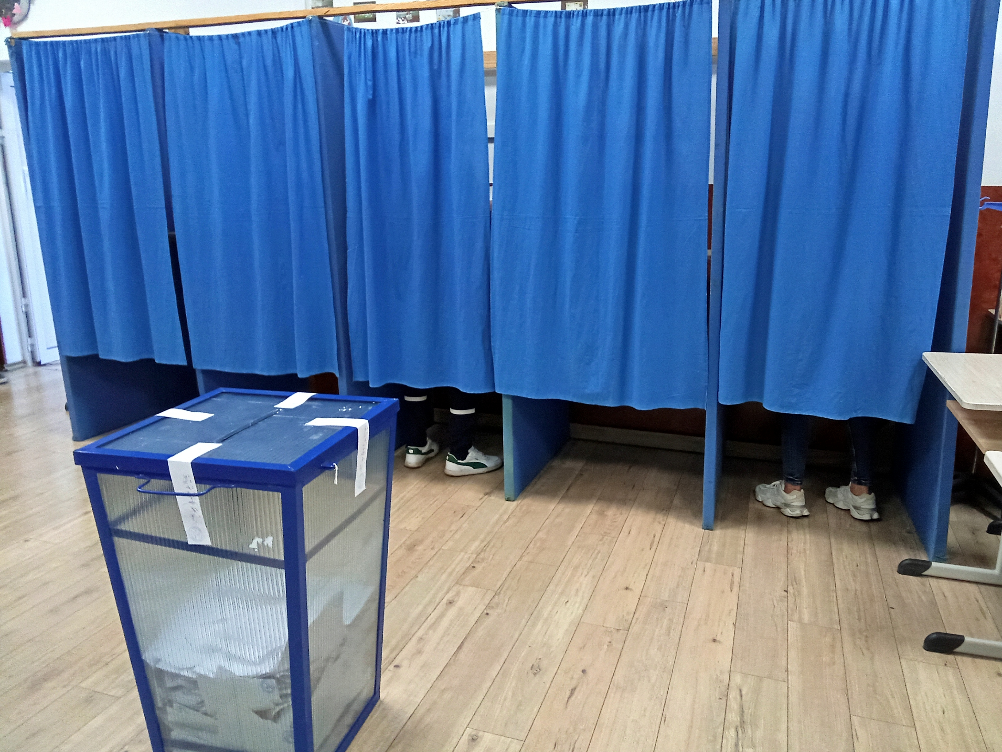 It's gone. It iz uat it iz…