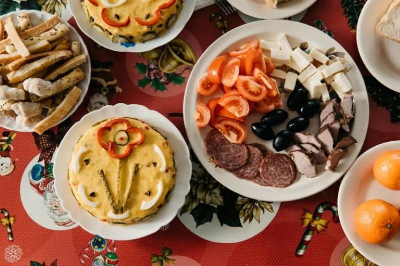 Fără mâncare în exces în prima zi de Crăciun