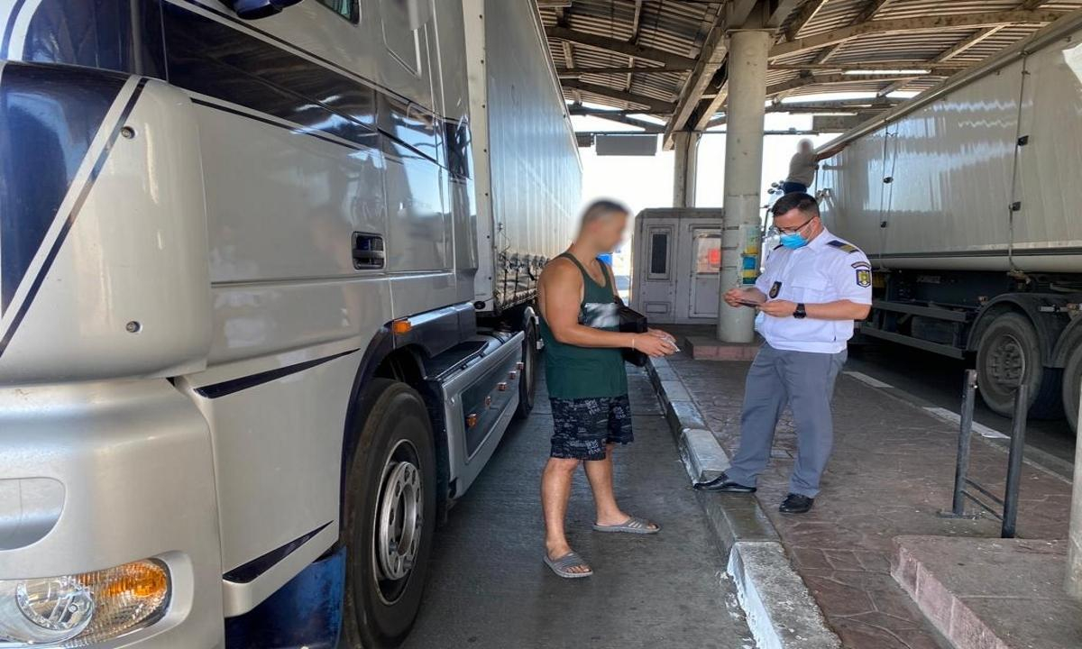 Și-a cumpărat permis ca să scape de amenzi