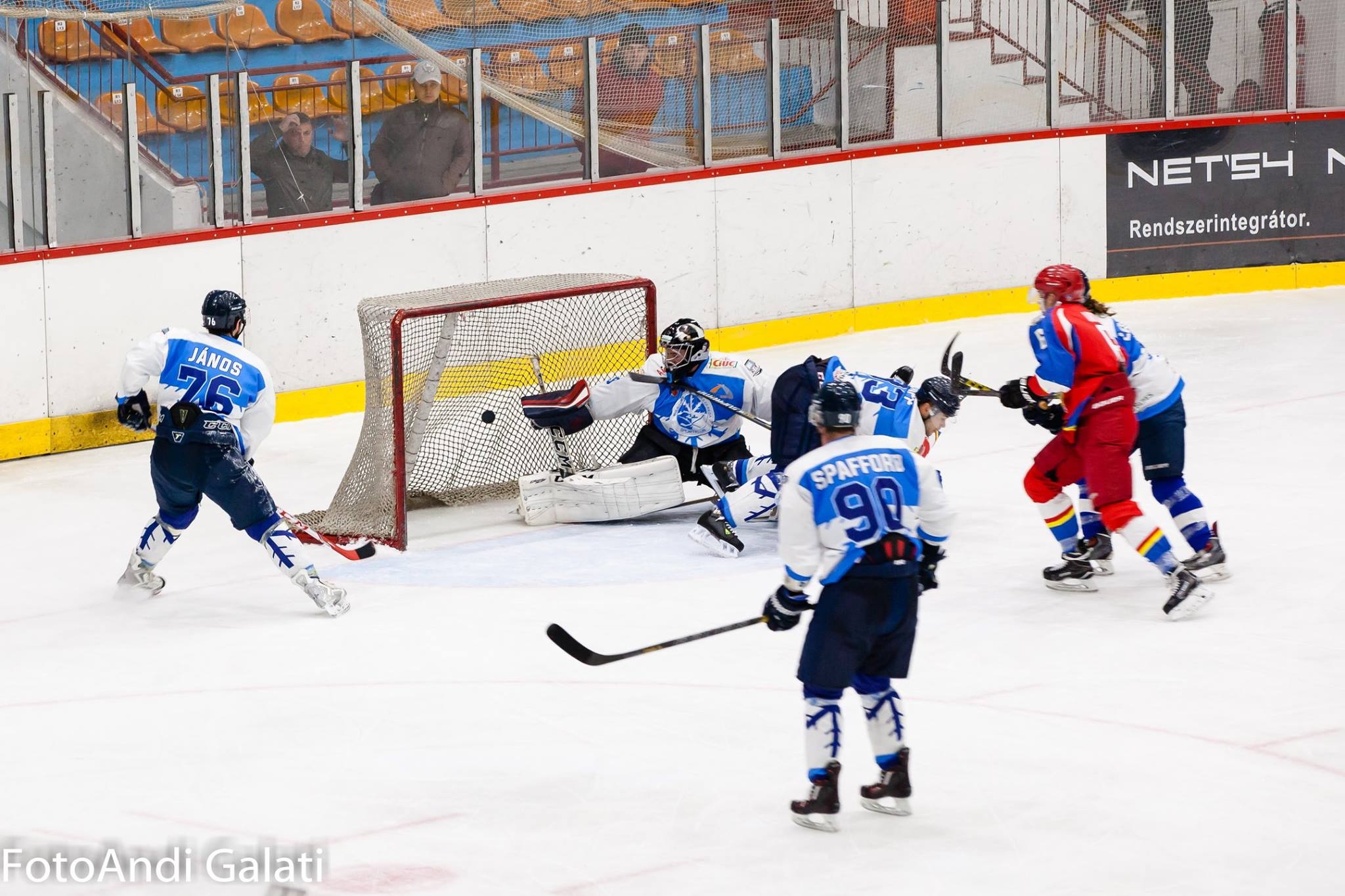 HOCHEIȘTII de la Dunărea, încă o VICTORIE spectaculoasă în faţa ciucanilor înainte de Cupa Continentală