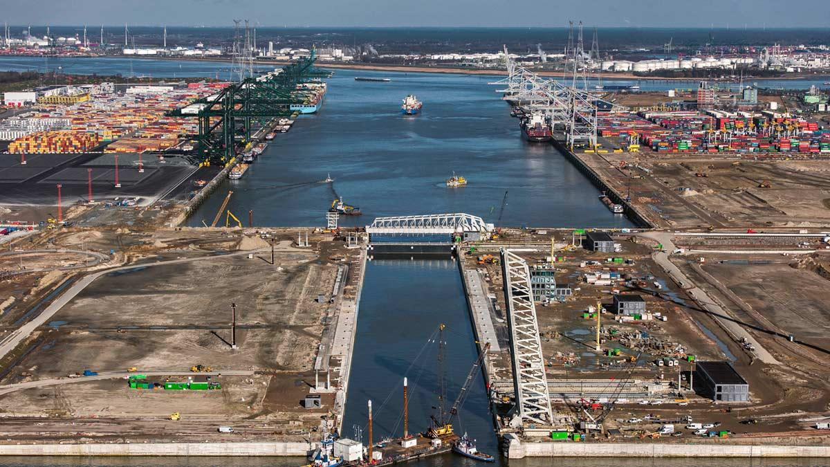 Reducerea mobilității navigatorilor detașați. Dificultăți majore în schimbarea echipajelor