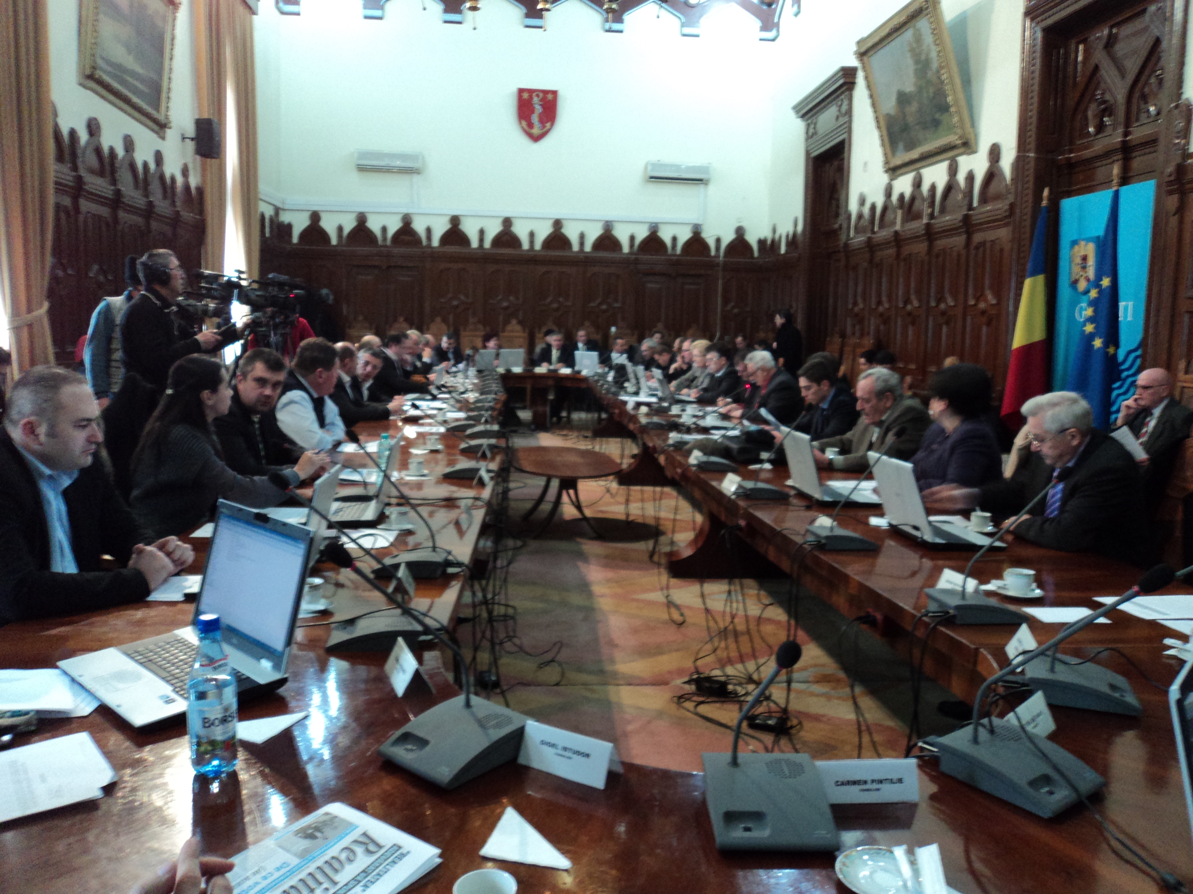 BANI pentru DECOLMATAREA PÂRÂURILOR din Şendreni, cu FONDURI ZERO