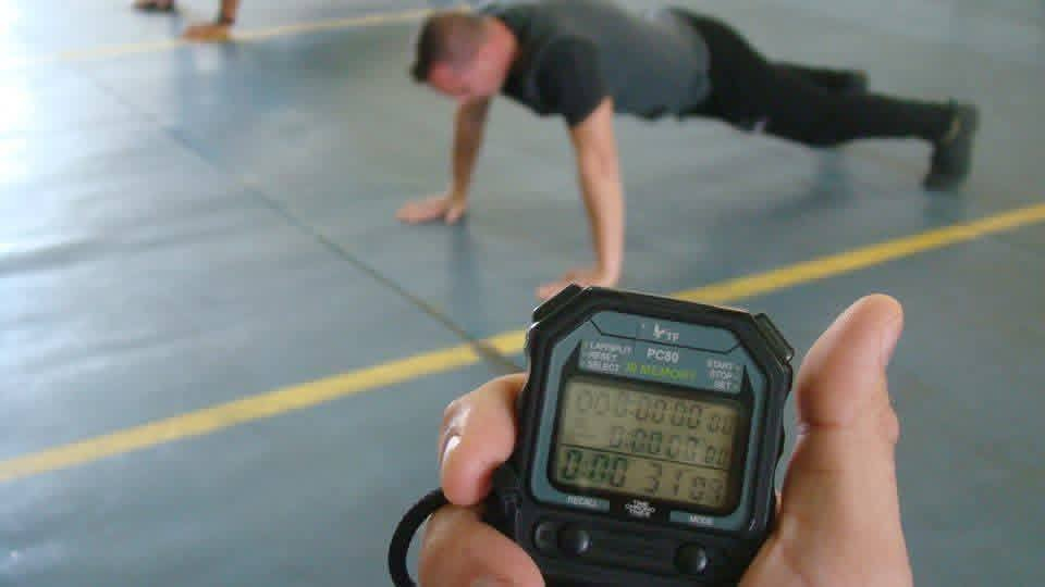 Antrenamente sportive gratuite pentru candidații la admiterea în structurile MApN