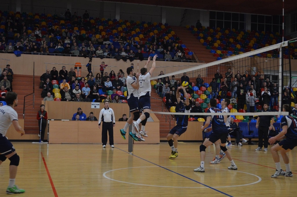 Voleibaliștii de la Arcada au şanse mari să se menţină pe locul cinci