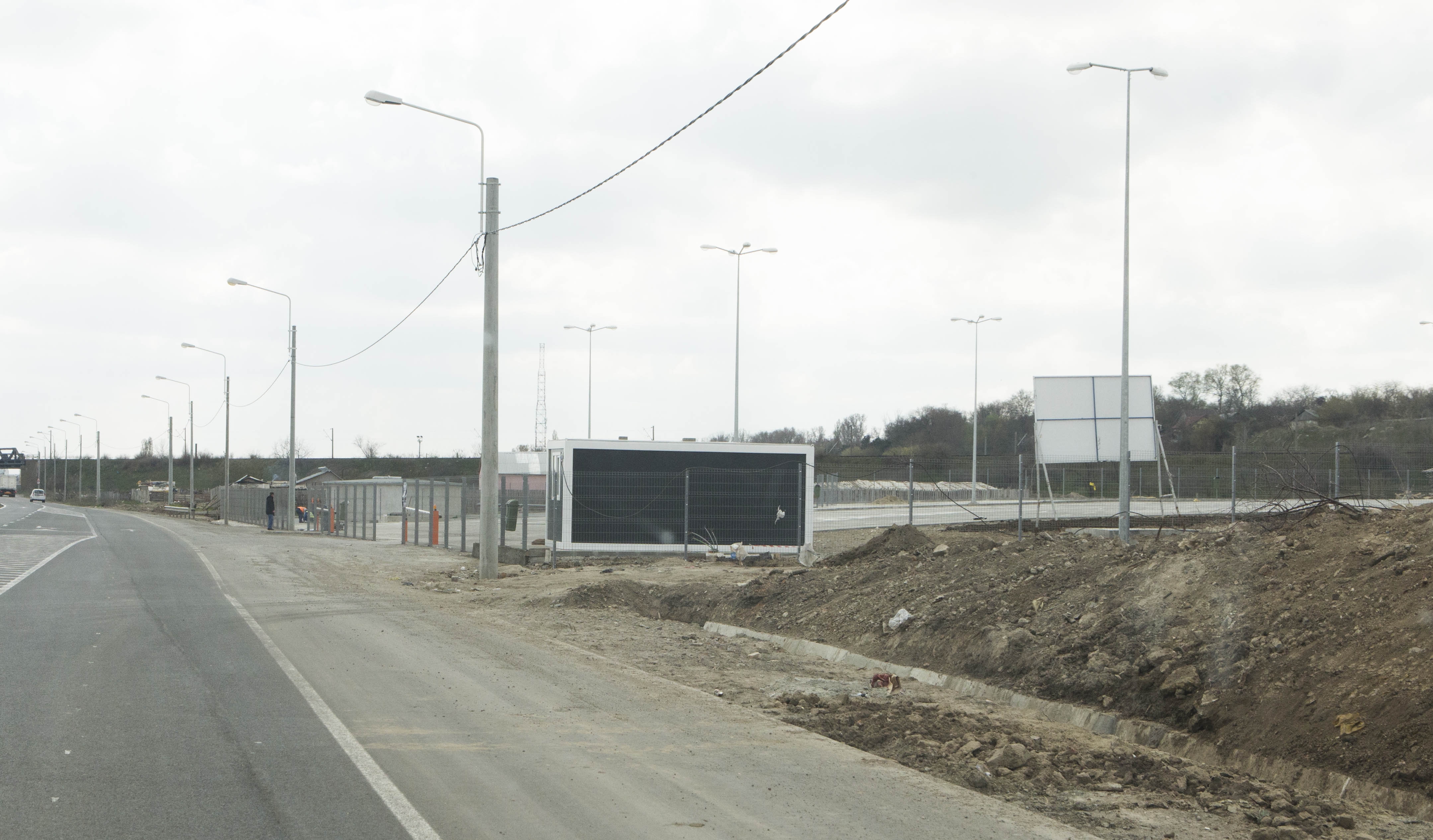 Investiţie (cu hopuri) din fonduri europene/ Când va fi gata Parcarea de TIR-uri de pe Centură