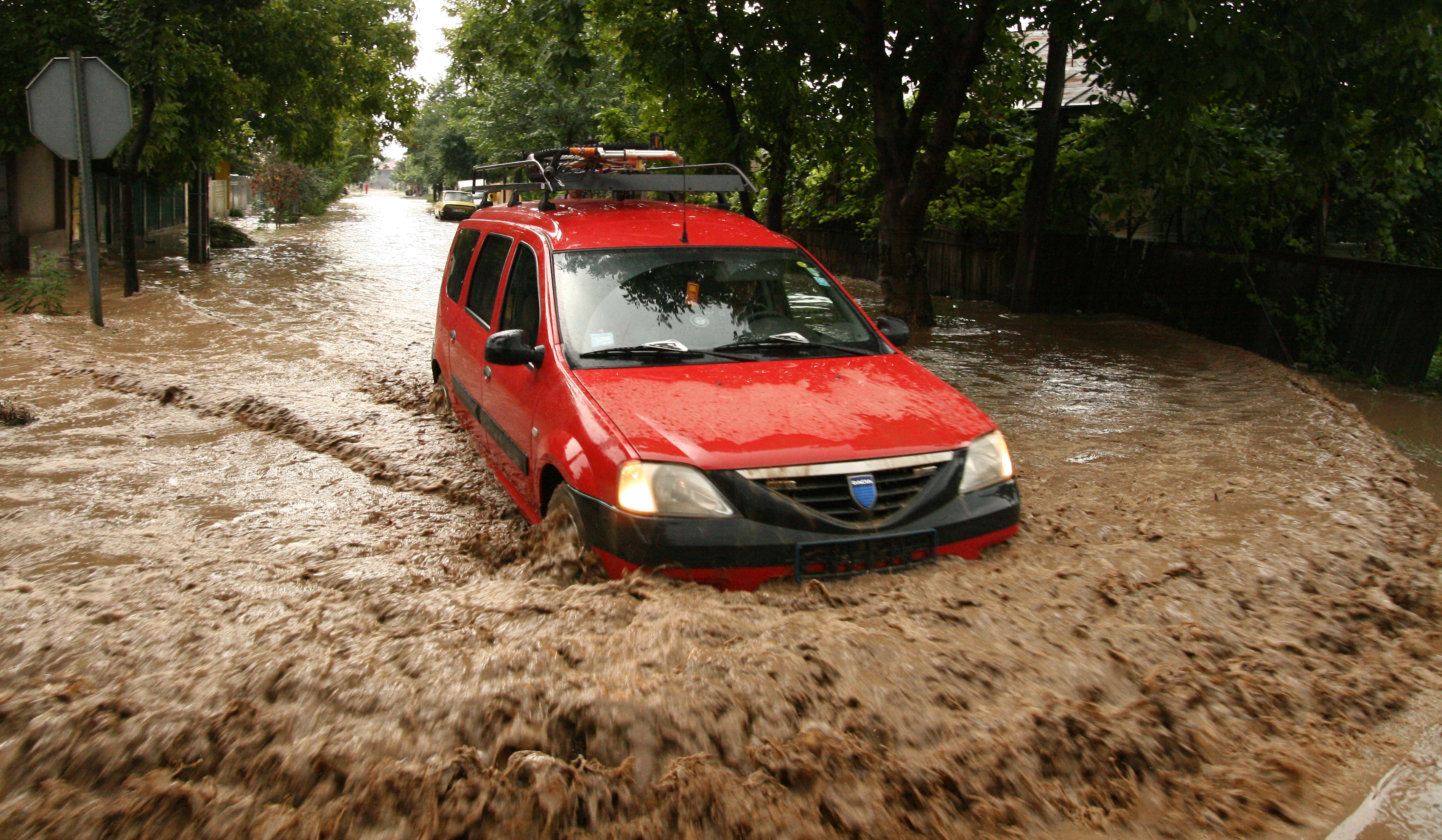 AVERTIZARE METEO/ Cod galben de INUNDAŢII la Galaţi