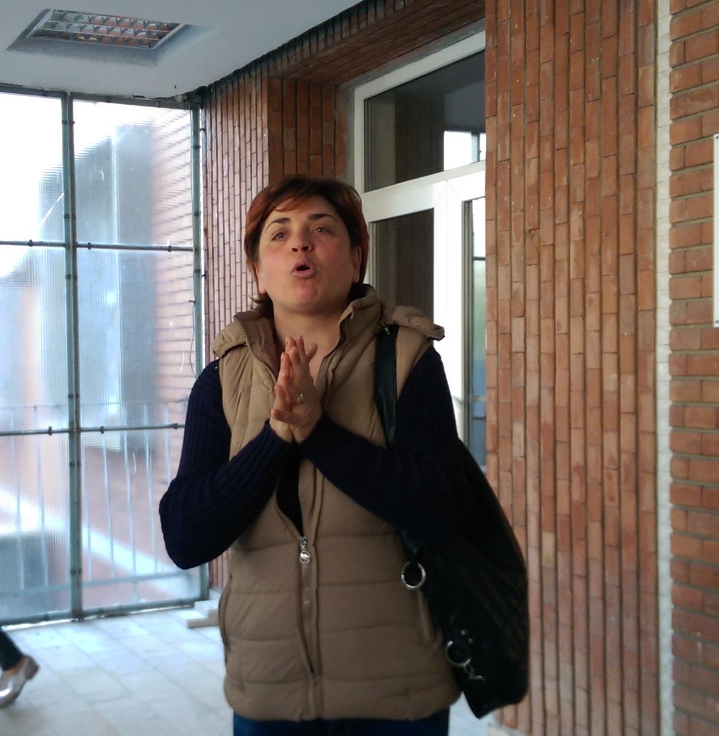 Un adolescent a fost BĂTUT până a intrat în COMĂ (VIDEO)