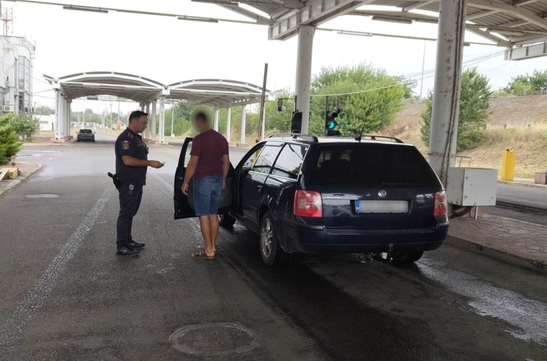 Bulgar cu permis de Florida, oprit la frontieră