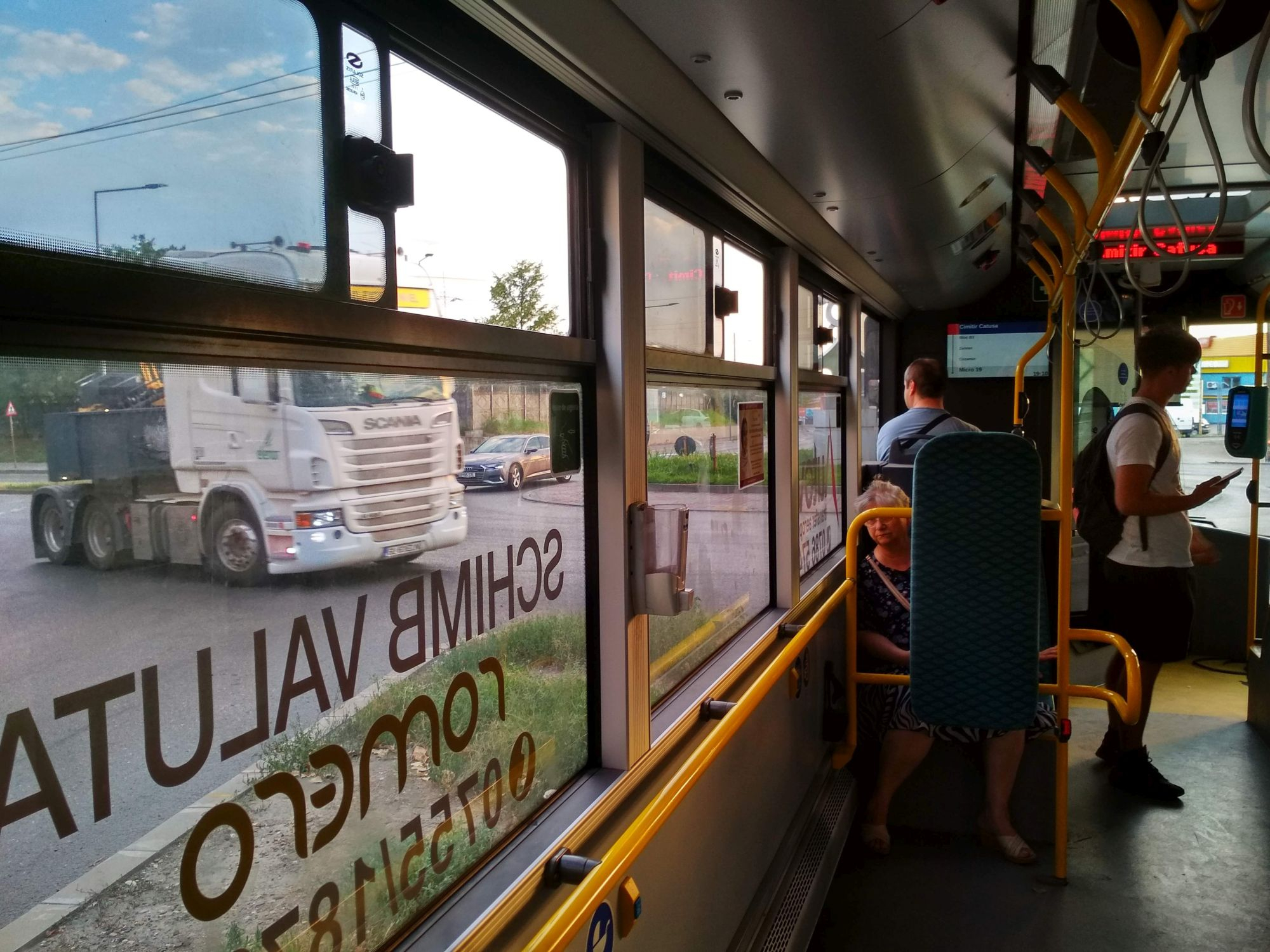 De ce facem saună în autobuzele și troleele noi. Șoferii Transurb și erorile aerului condiționat