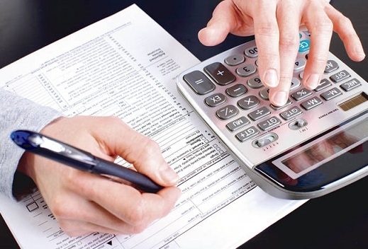 Se pregătesc noi TAXE. Cât vom PLĂTI în 2015 pentru distracţie şi relaxare