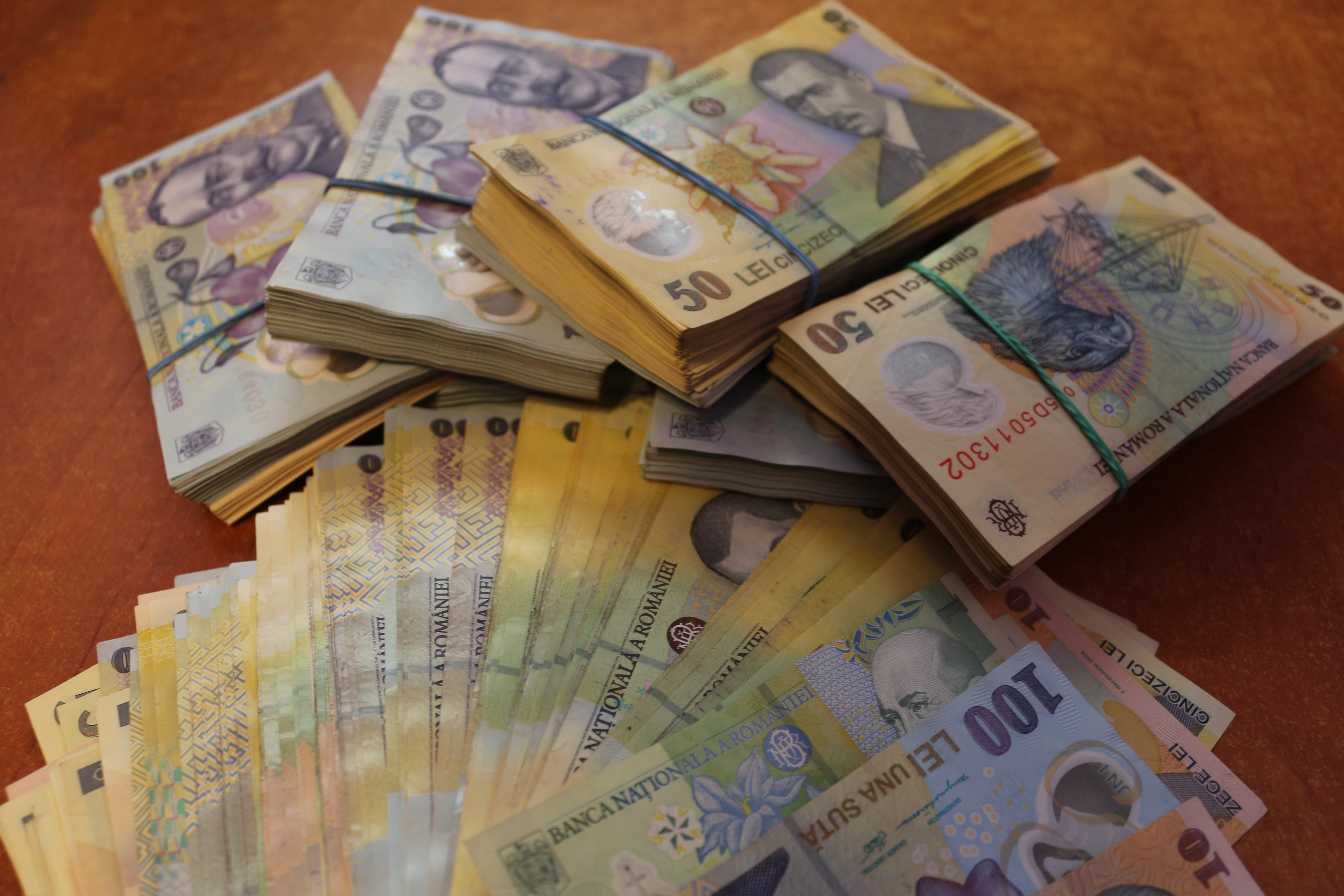 Aproape 3 milioane de lei de la bugetul local pentru lăcașurile de cult