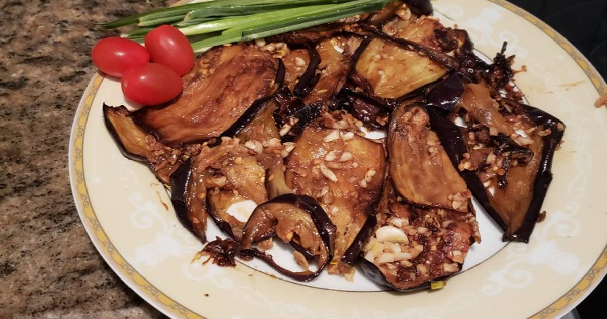 Vinete cu sos de usturoi și oțet