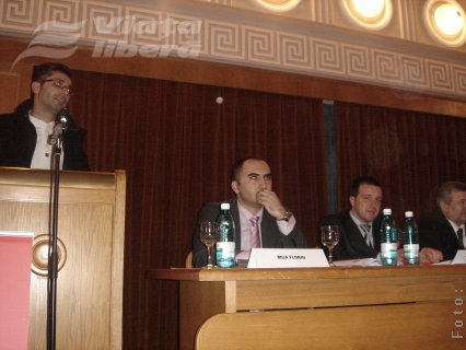 Tinerii vor normalizarea relaţiei Brăila - Galaţi