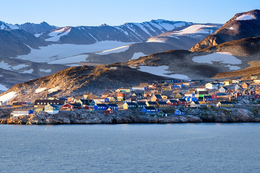 Ce treabă are insula cu Prefectura?!