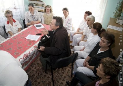 Salarii penibile la grădiniţe