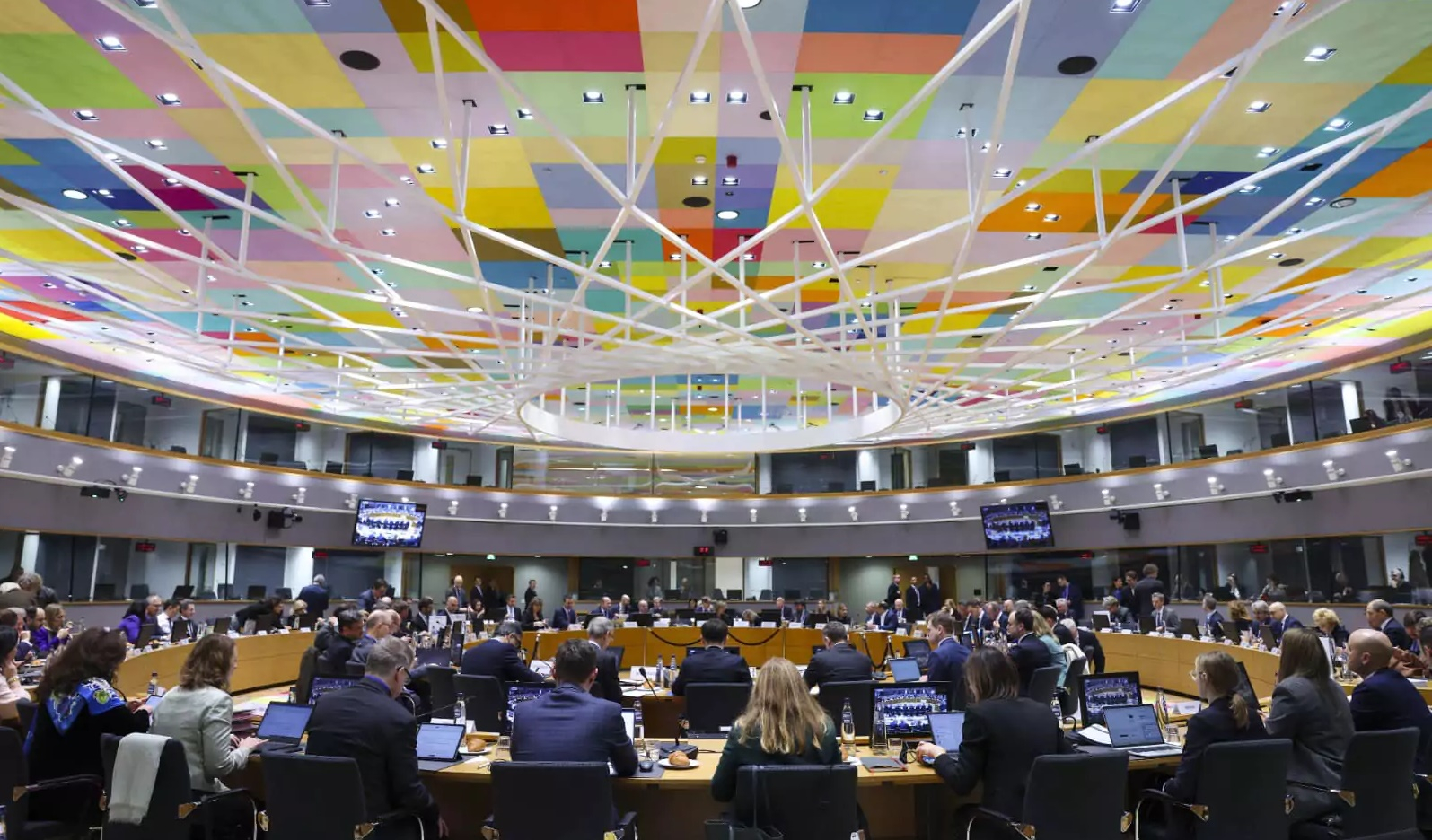 Valul doi va fi tot pe noi