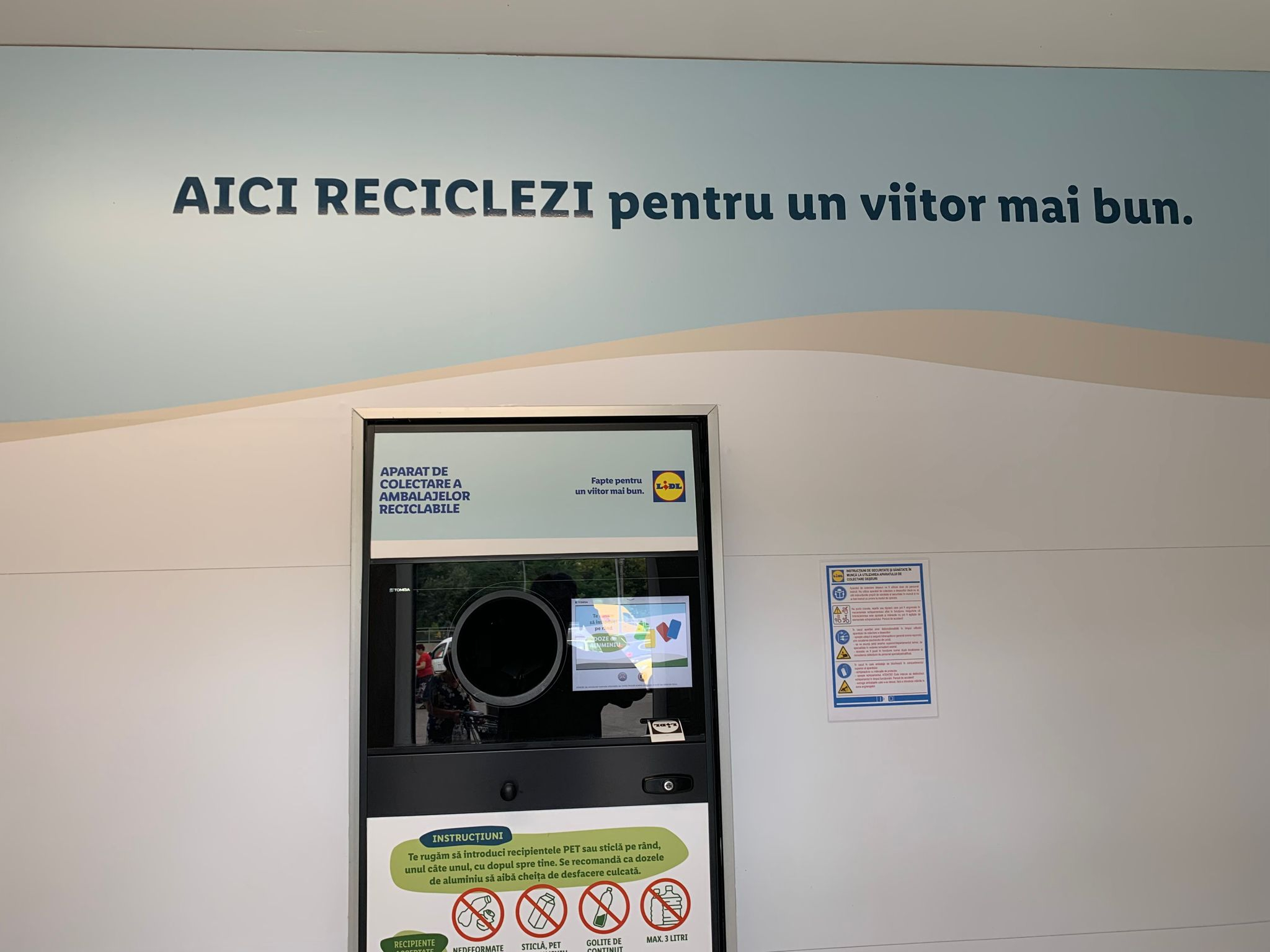 Aplicația Reverse PET simplifică procesul de colectare a deșeurilor plastice