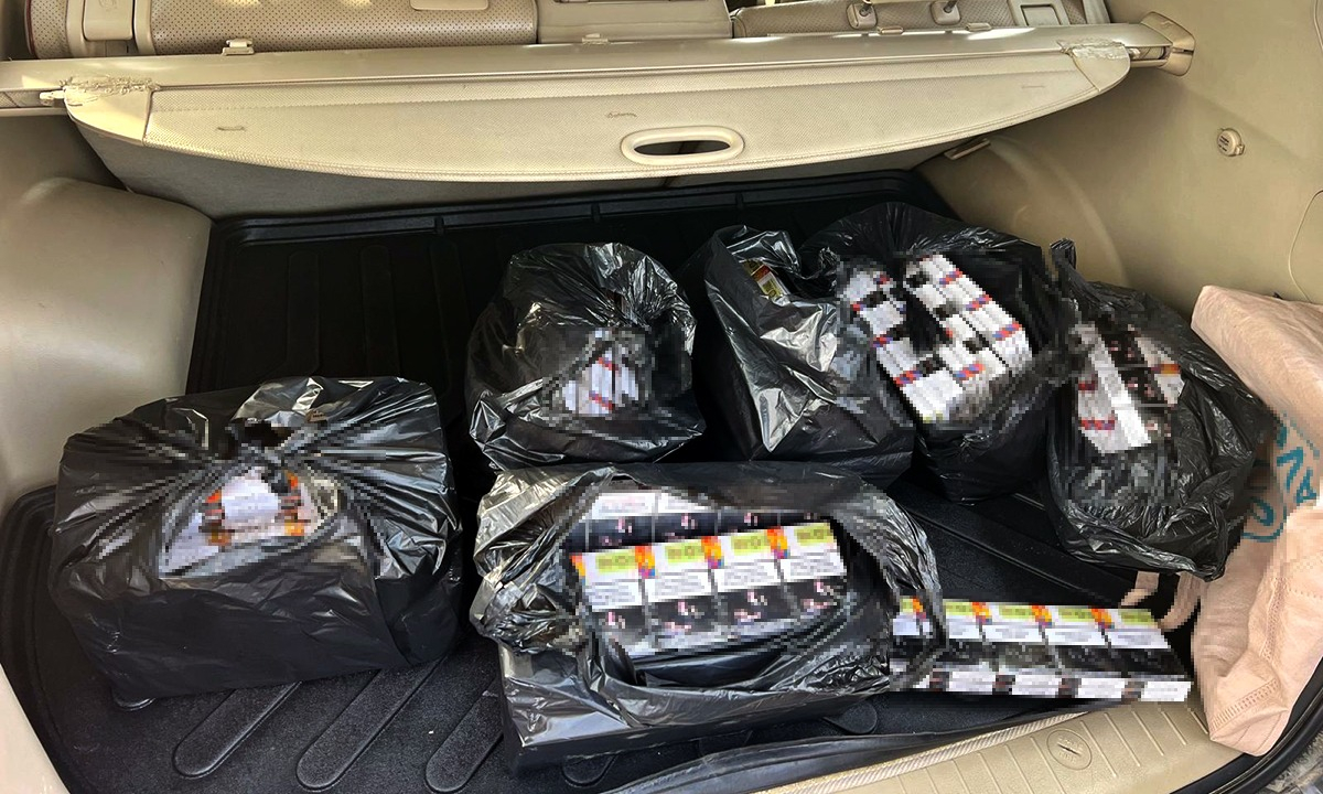 Femeie cercetată pentru contrabandă cu țigări