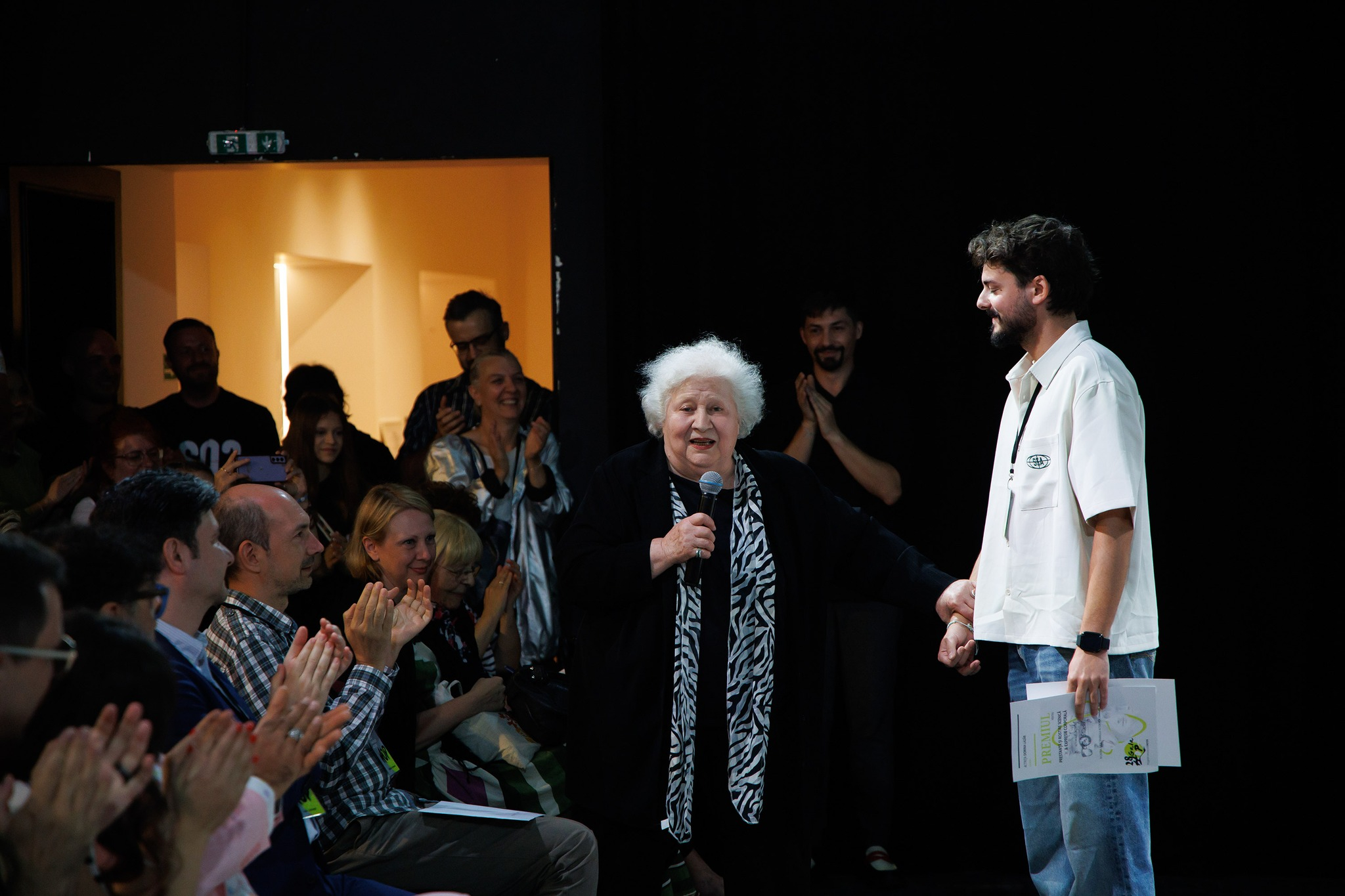 „Domnule, zburau organele prin aer...”