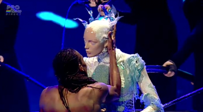 Spectacol la superlativ!  Gălățeanul Momo, la un pas de finala „Românii au talent”