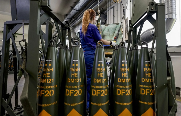 Comandă de armament de 300 de milioane de euro