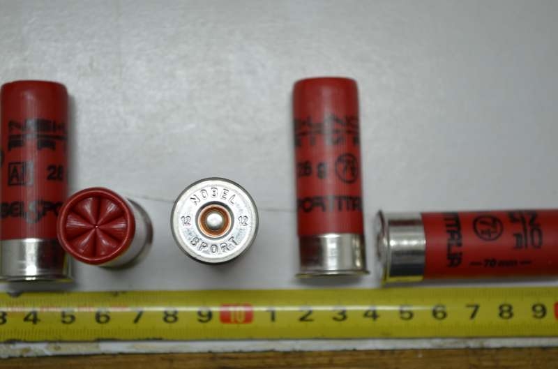 Ce au găsit poliţiştii gălăţeni în maşina unui cetăţean moldovean