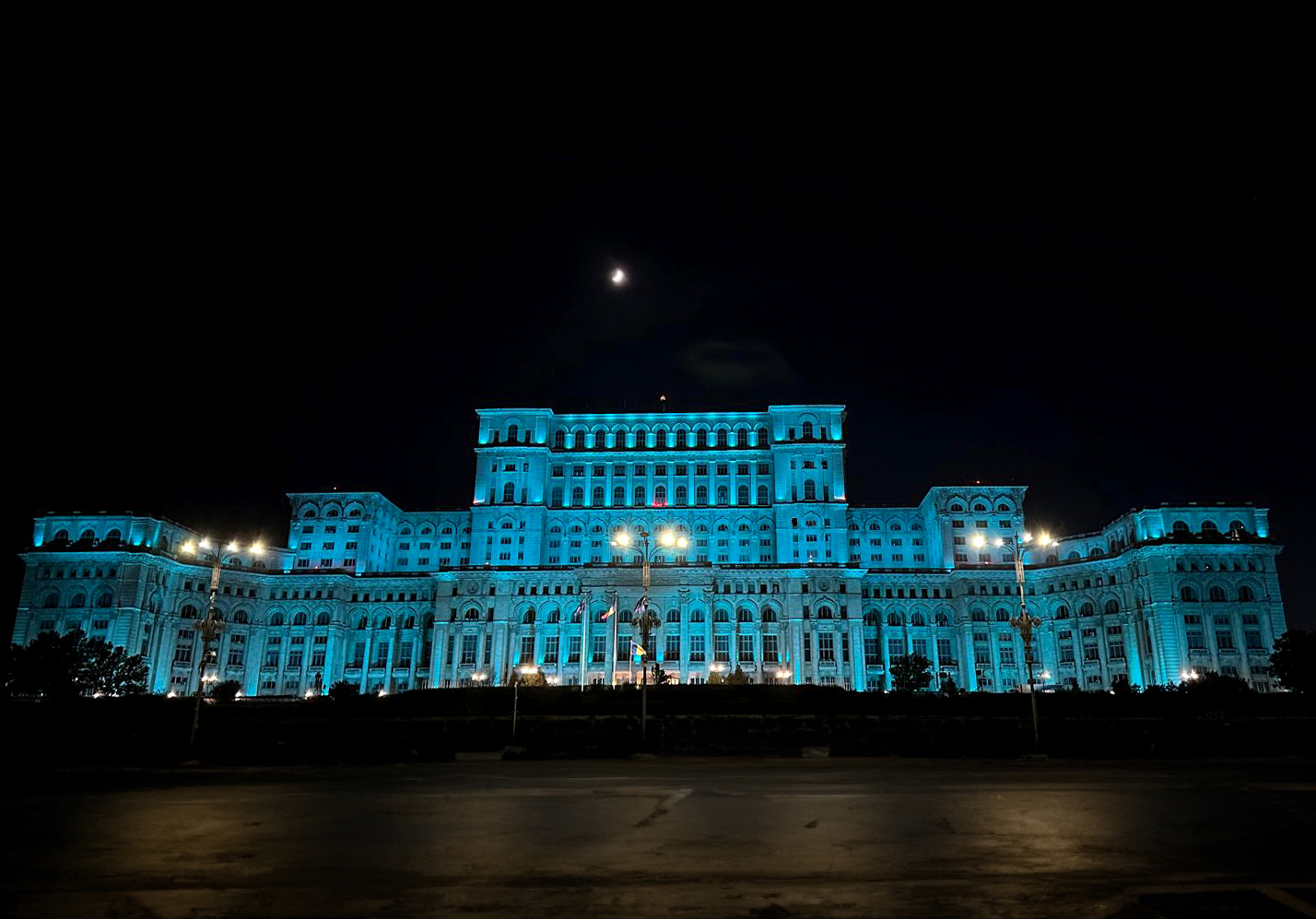 Trei independenți și 21 de partide vor să reprezinte Galațiul în Parlament