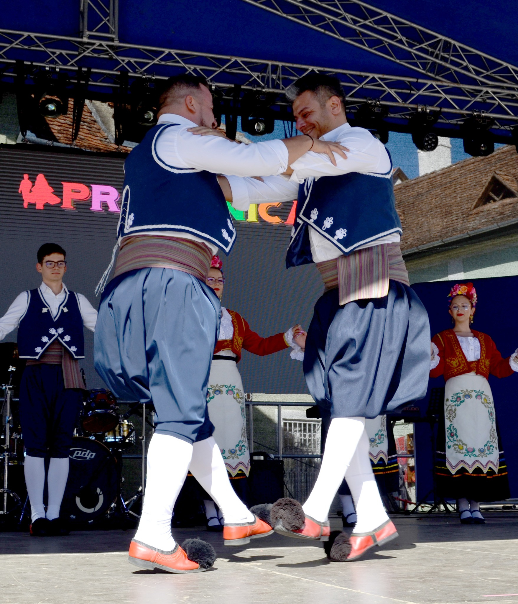 Ansamblul „Olympos” Galați a strălucit la Sighișoara