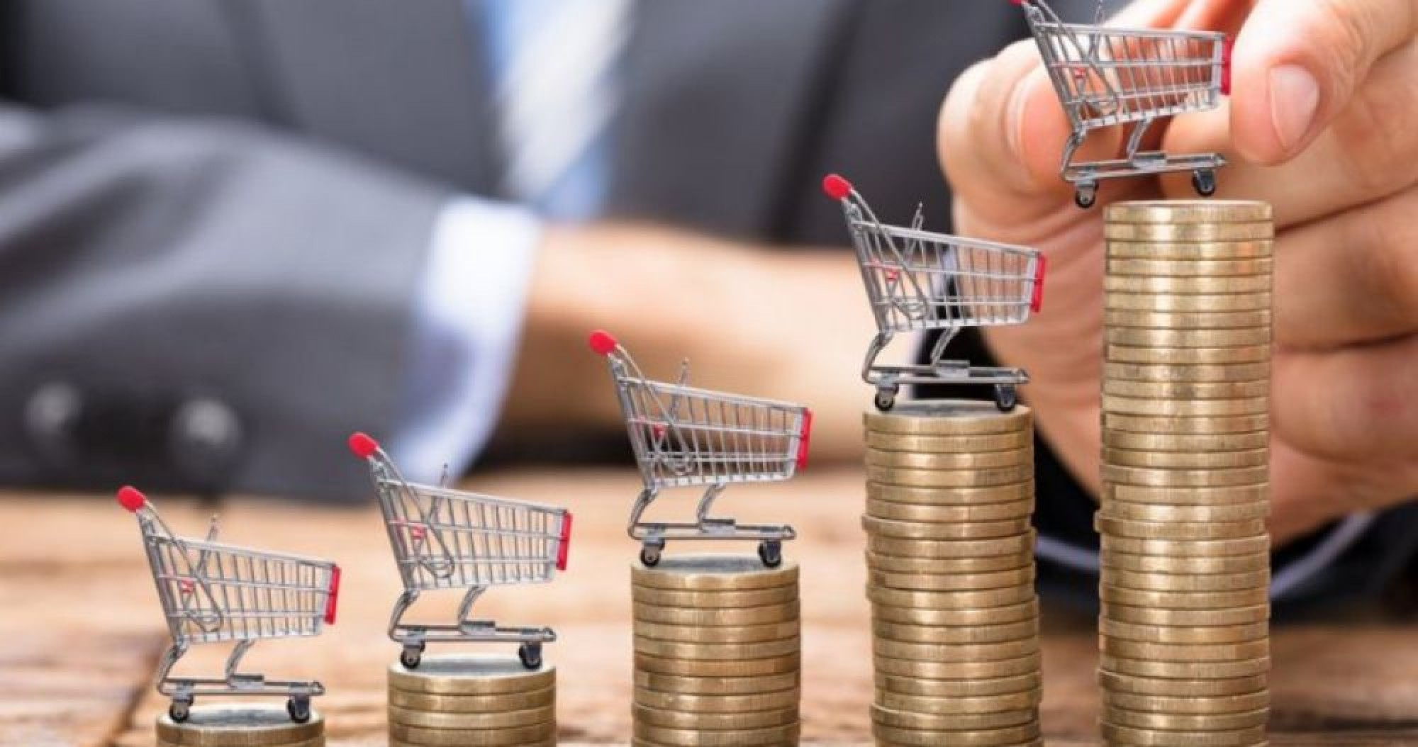 Serviciile poștale, detergenții și medicamentele, în topul scumpirilor