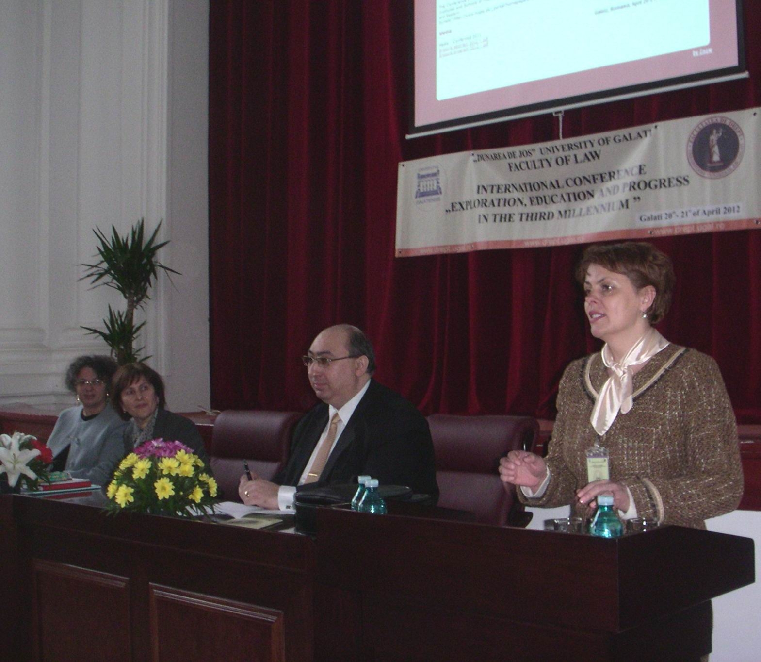 48 de lucrări ştiinţifice de actualitate 