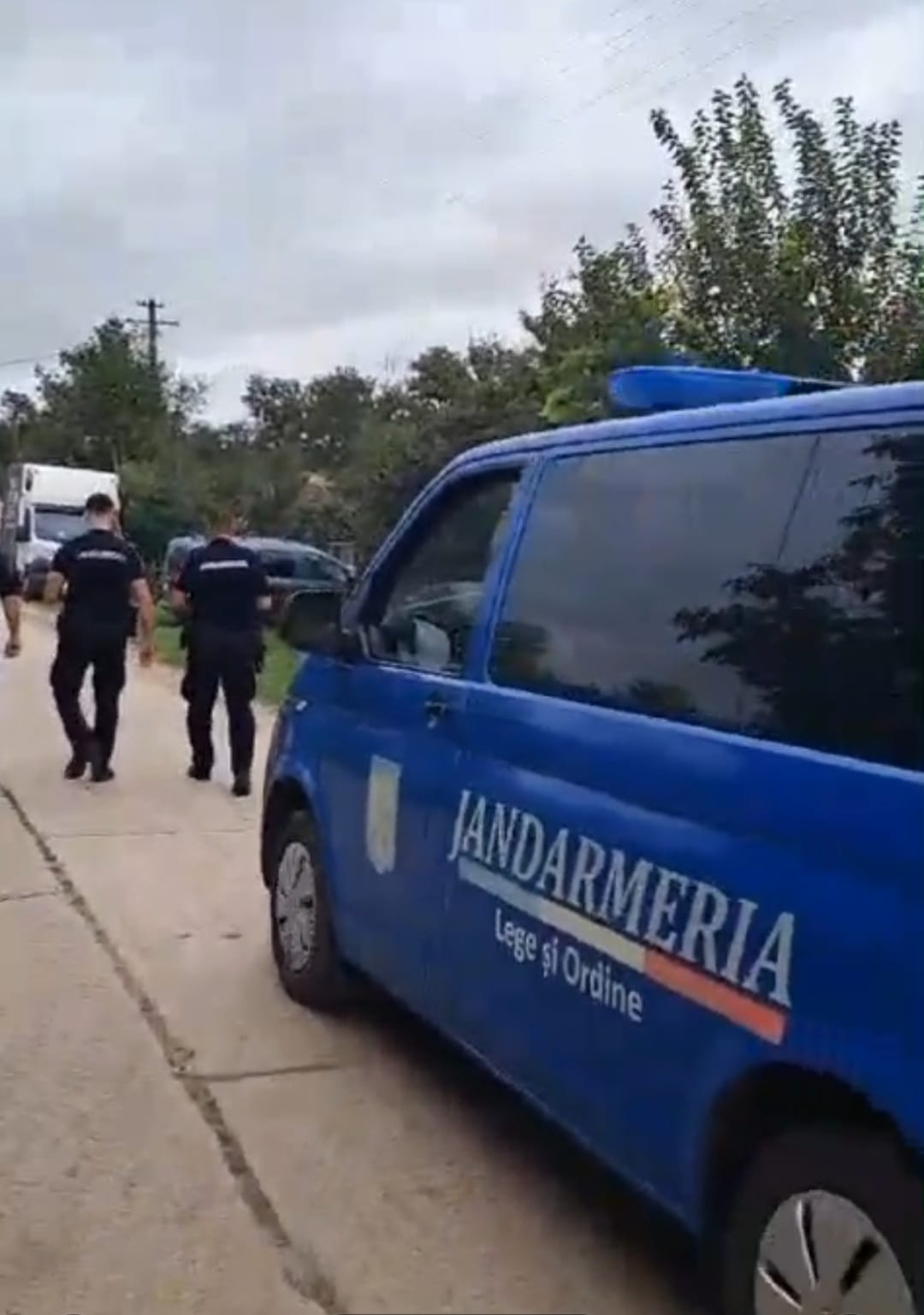 Românul, viu, dar veşnic nemulţumit