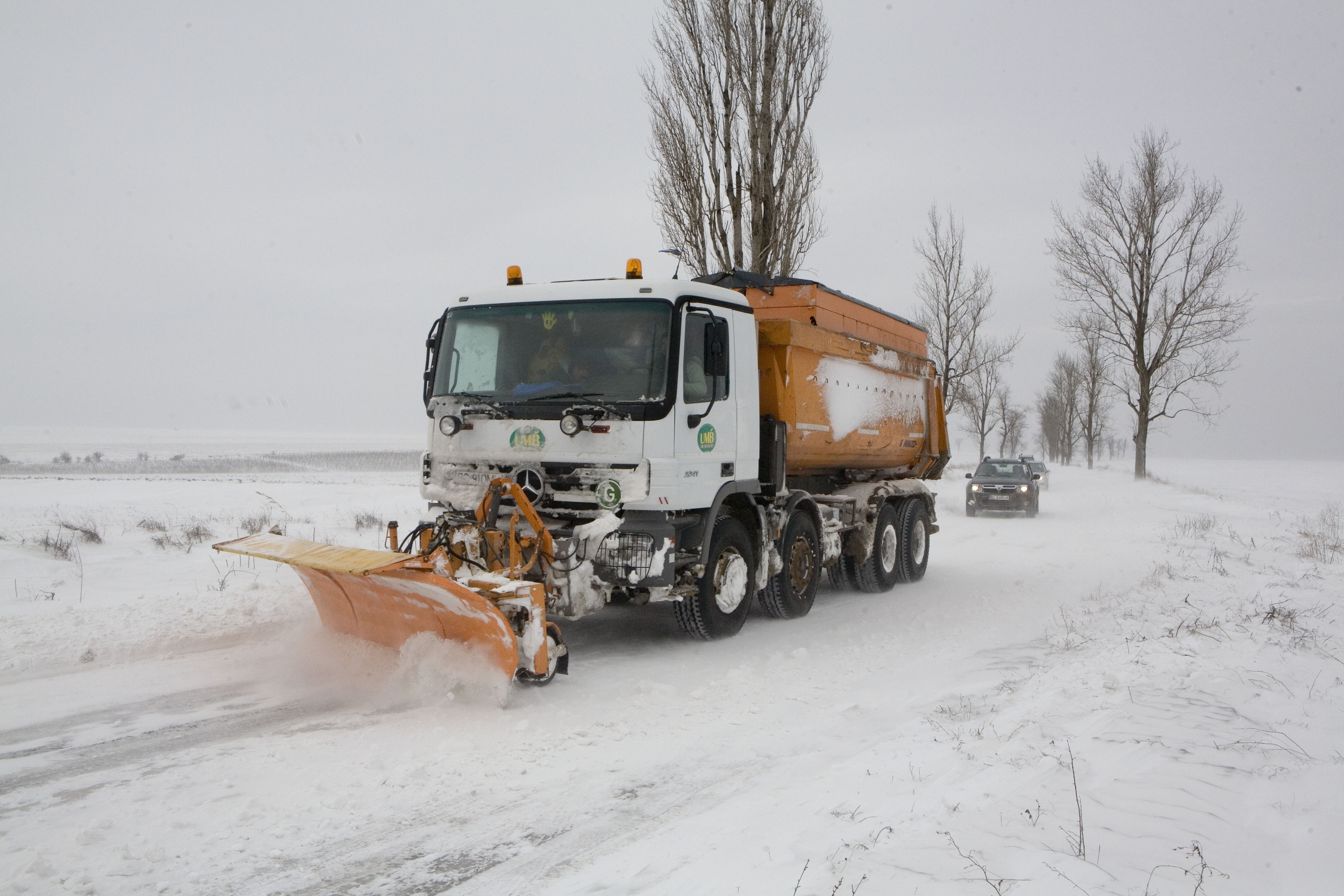 Consiliul Judeţului Galaţi a parafat contractul de deszăpezire cu Vega