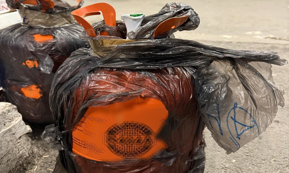 Marfă cu potenţial periculos, descoperită la vama Oancea