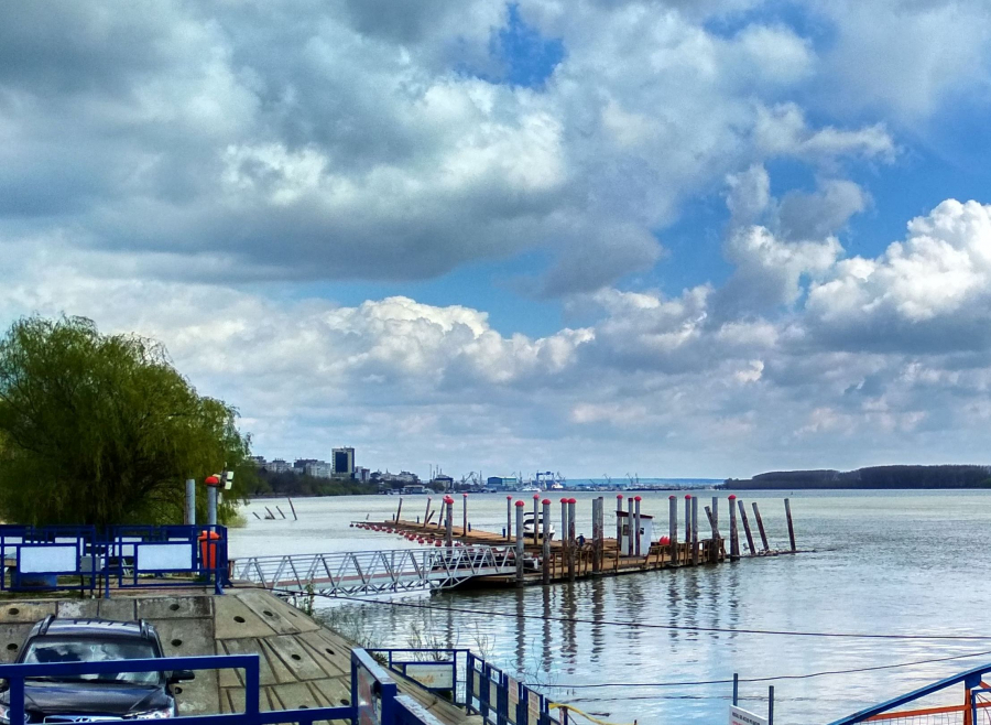 A doua licitație pentru epava portului de ambarcațiuni de la Trecere Bac