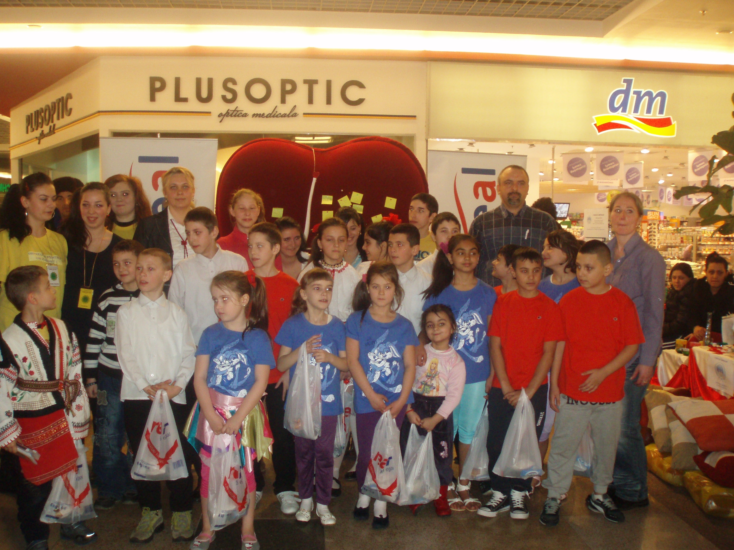 Fundaţia „Împreună”, la târgul de Dragobete