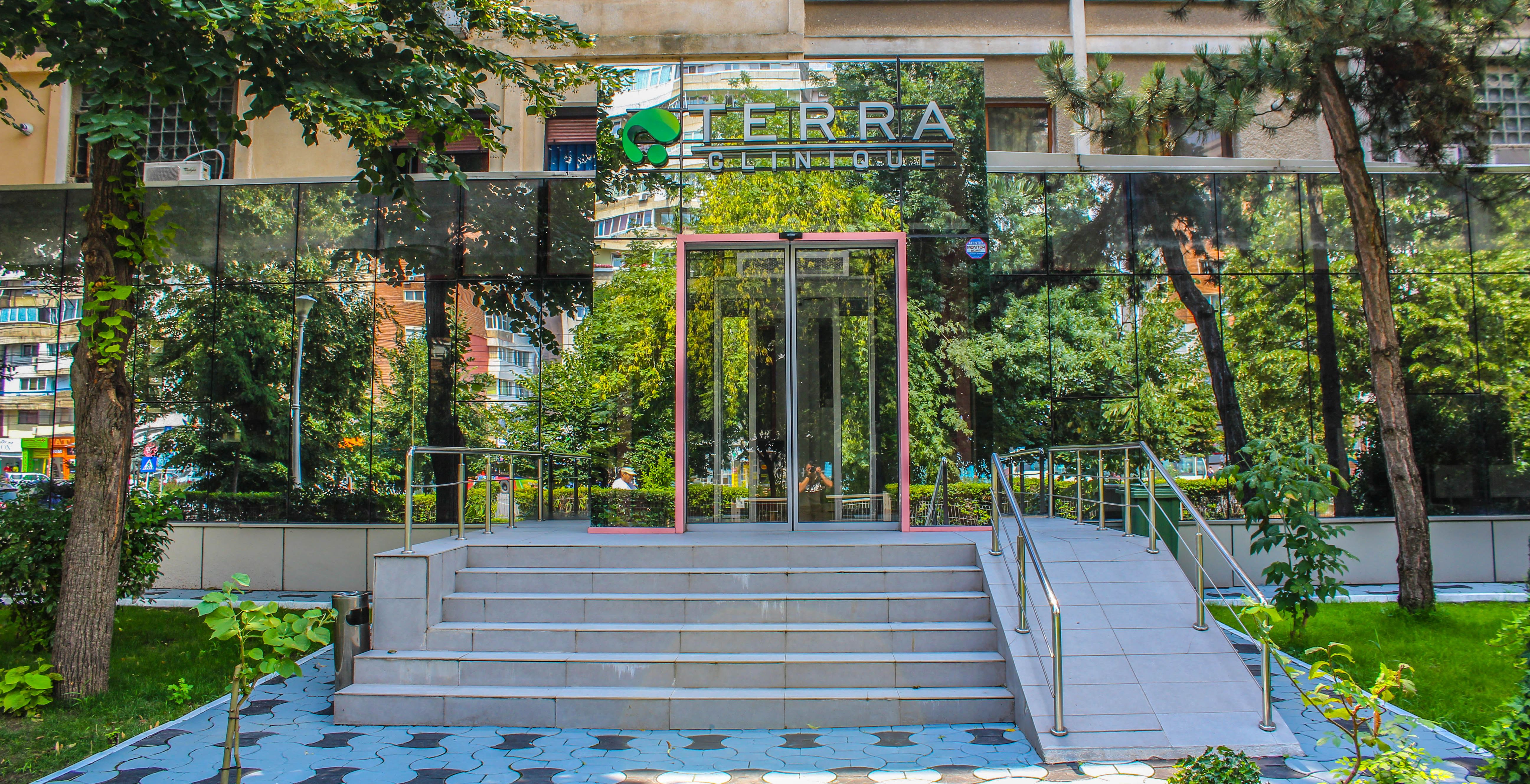 Clinică modernă, cu peste 20 de specialități, chiar în centrul Galațiului