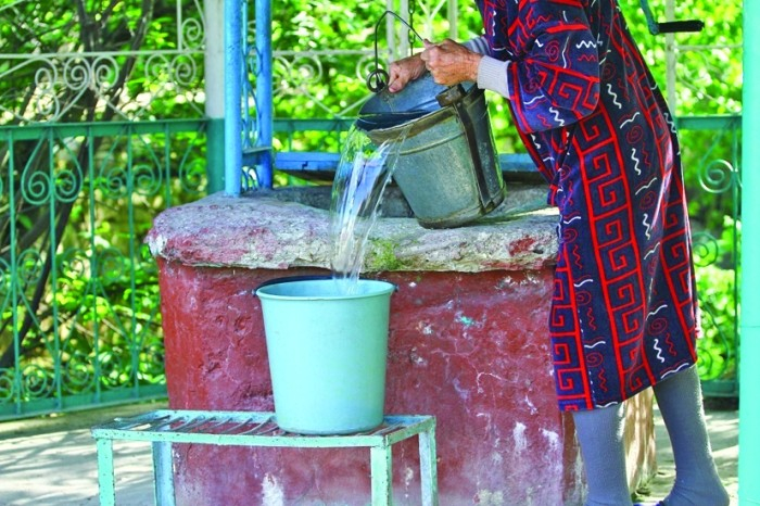 Un român din patru nu are acces la apă curentă