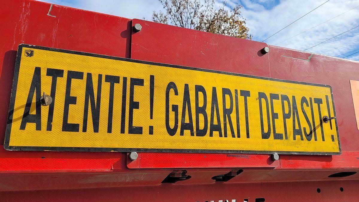 Transporturi pentru parcul eolian de la Cuca