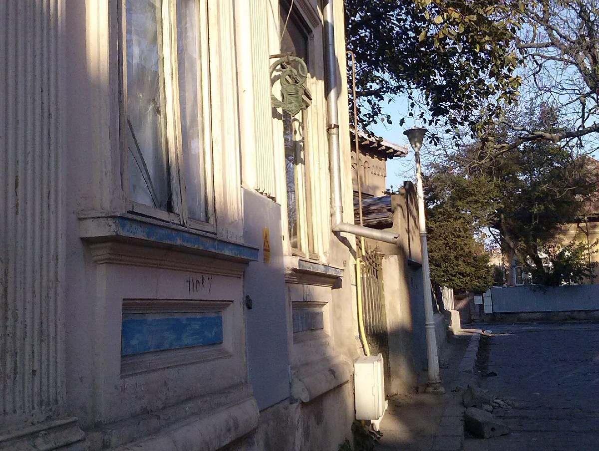 Glorie şi decădere: Emblema vechiului Galaţi şi iluminatul cu gaz aerian