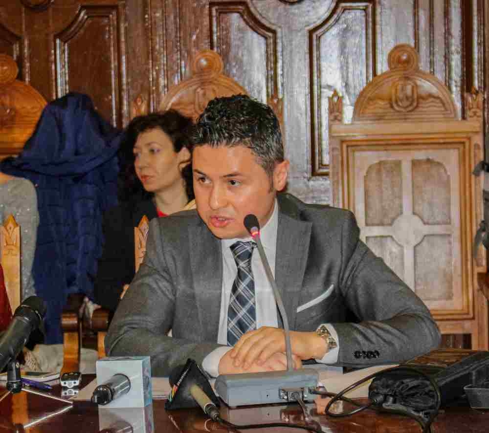 Mai bine de jumătate dintre ANGAJAȚII ELECTROCENTRALE sunt vizaţi de CONCEDIERI. Ce spune conducerea CET