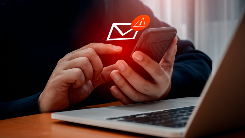 Reduceri, dar și riscuri de Black Friday