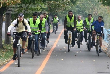 Marş pe două roţi, pe Faleză